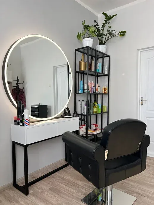 Круглое LED-зеркало 120×120 см для салона красоты Bloomery
